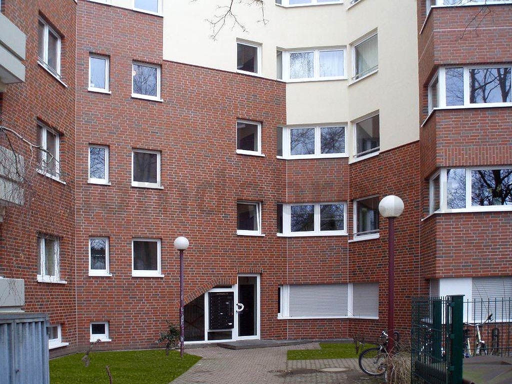 Фото зданий из Германии использующих клинкерную плитку Roben